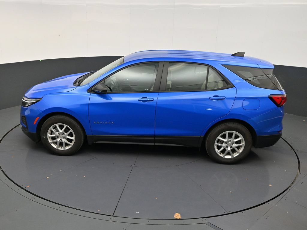 Used 2024 Chevrolet Equinox LS FWD image 12