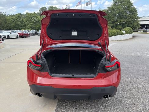 Used 2022 BMW 230i Coupe w/ Convenience Package RWD image 32