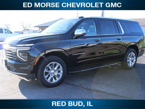 Used 2026 Chevrolet Suburban Premier image 4