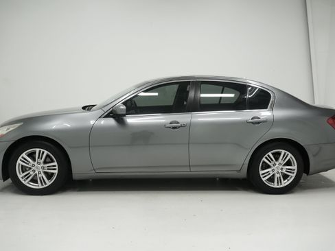 Used 2011 INFINITI G25 RWD image 7