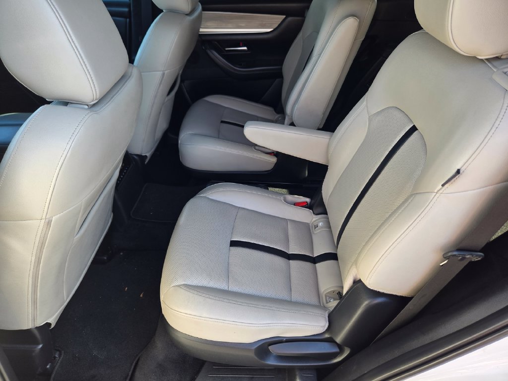 Certified 2024 MAZDA CX-90 3.3 Turbo w/ Preferred Plus AWD/4WD image 13
