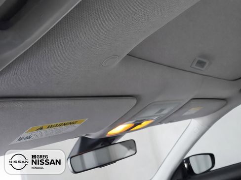 Used 2020 Honda Accord Touring image 11