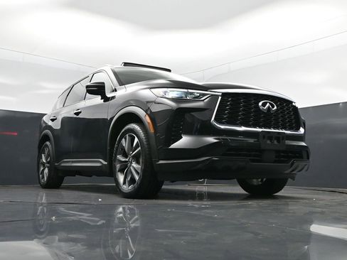 Certified 2023 INFINITI QX60 Luxe w/ Vision Package image 45
