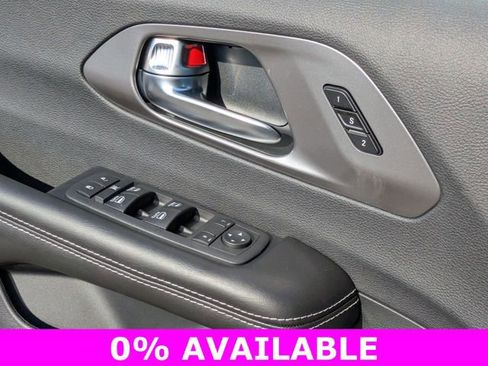 New 2026 Chrysler Pacifica Select image 13