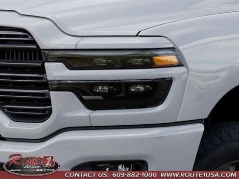 New 2026 RAM 2500 Laramie AWD/4WD image 11