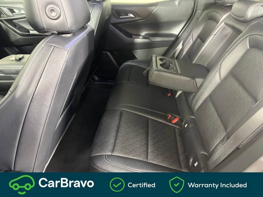 Used 2025 Chevrolet Equinox LT w/ Convenience Package II AWD/4WD image 17
