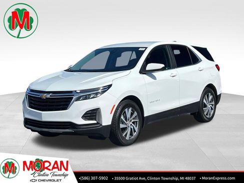 Certified 2024 Chevrolet Equinox LT w/ LPO, Floor Liner Package FWD image 1