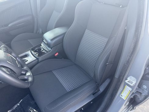 Used 2023 Dodge Charger R/T w/ Blacktop Package image 20