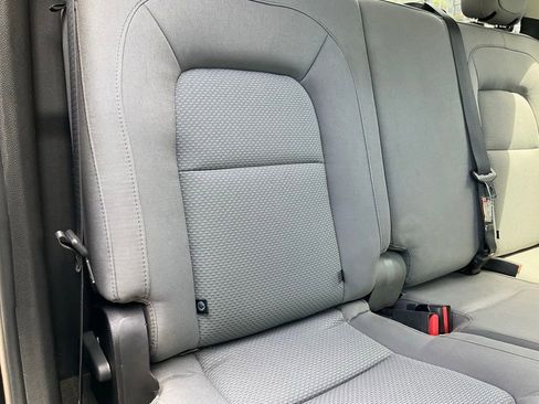 Used 2018 Chevrolet Colorado W/T w/ WT Convenience Package AWD/4WD image 47