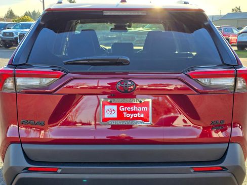 Certified 2025 Toyota RAV4 XLE w/ Convenience Package image 14