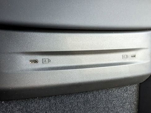 New 2025 Volvo EX90 Ultra image 28