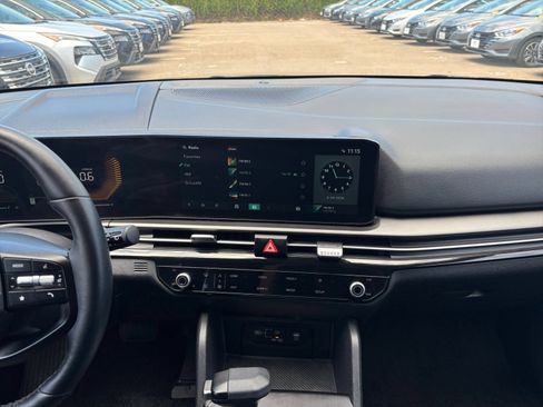 Used 2026 Kia Sportage LX FWD image 17