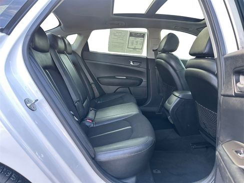 Used 2019 Kia Optima S w/ S Panoramic Sunroof Package image 18