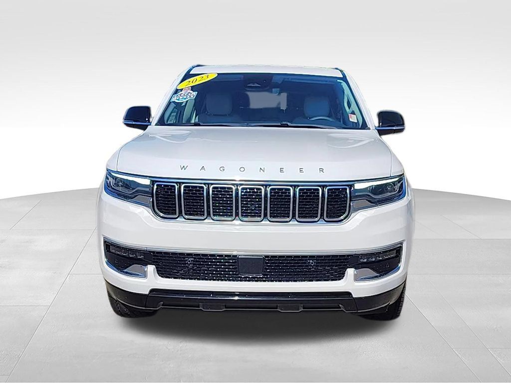 Used 2023 Jeep Wagoneer 4WD image 6