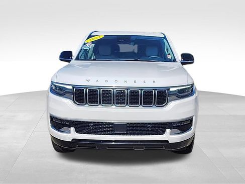 Used 2023 Jeep Wagoneer 4WD image 6