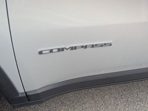 New 2026 Jeep Compass Limited w/ Sun, Sound & Navigation Group image 10