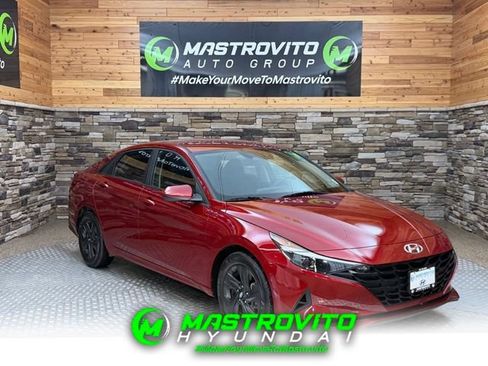 Certified 2023 Hyundai Elantra SEL w/ Cargo Package FWD image 1