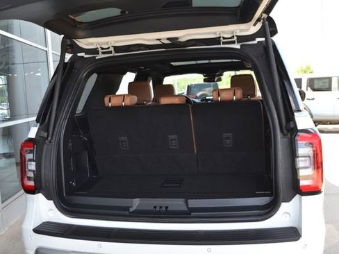 Certified 2024 Ford Expedition Platinum AWD/4WD image 33