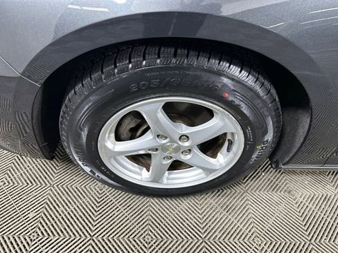 Used 2017 Chevrolet Malibu LS image 10