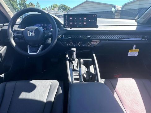 Used 2026 Honda Accord Touring image 10