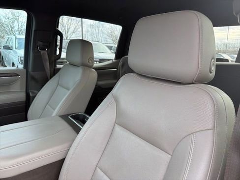 Used 2023 GMC Sierra 1500 SLT w/ SLT Premium Package image 11