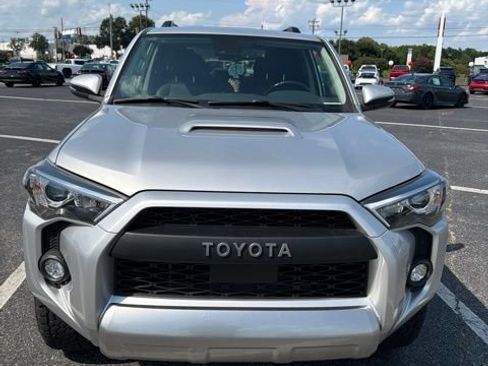 Used 2023 Toyota 4Runner TRD Off-Road Premium w/ Moonroof Package AWD/4WD image 4