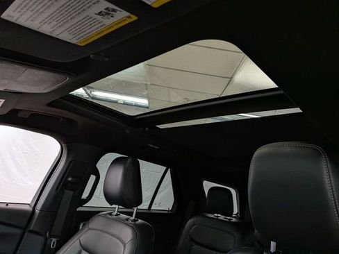 Certified 2020 Ford Explorer XLT w/ Equipment Group 202A image 16