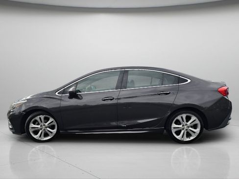 Used 2016 Chevrolet Cruze Premier w/ RS Package FWD image 19