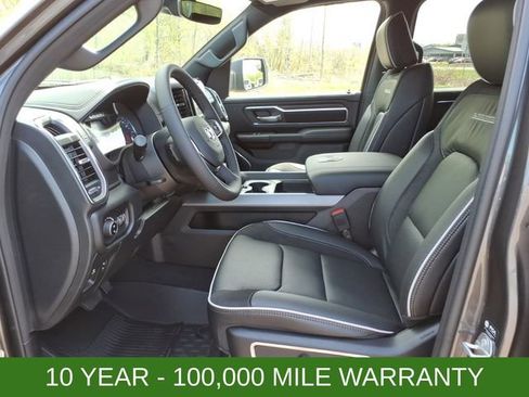 New 2026 RAM 1500 Laramie w/ Sport Appearance Package AWD/4WD image 7