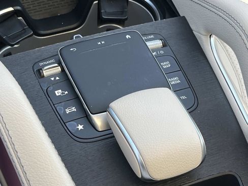 Certified 2021 Mercedes-Benz GLE 350 4MATIC image 32