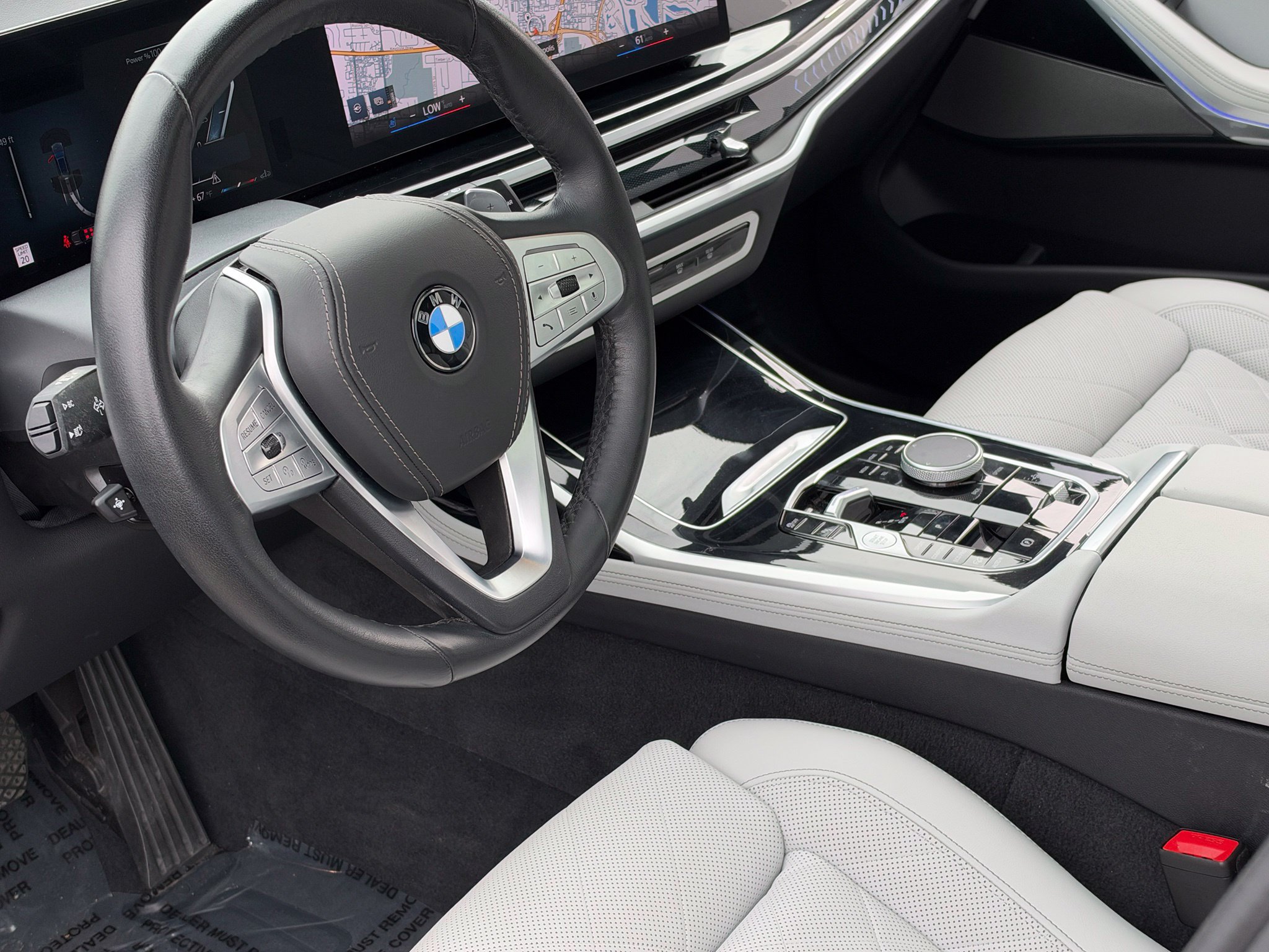 Used 2023 BMW X7 xDrive40i w/ Premium Package AWD/4WD image 17