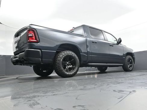 Used 2025 RAM 1500 Warlock AWD/4WD image 32