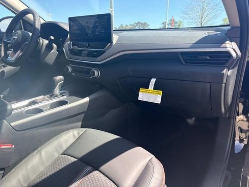 New 2026 Nissan Altima 2.5 SR image 15