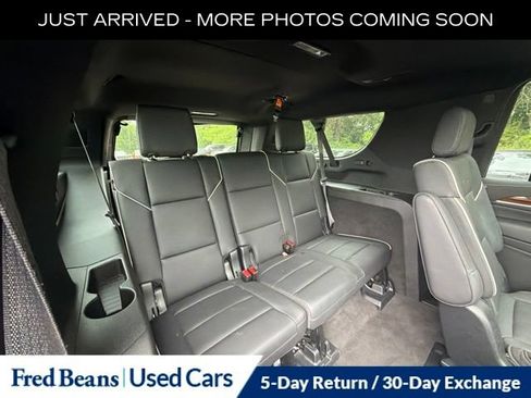 Used 2023 Cadillac Escalade ESV Premium Luxury w/ LPO, Floor Liner Package AWD/4WD image 16
