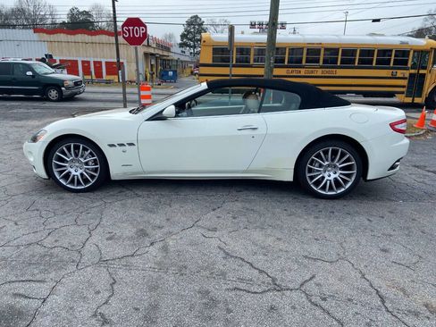 Used 2014 Maserati GranTurismo Convertible RWD image 4