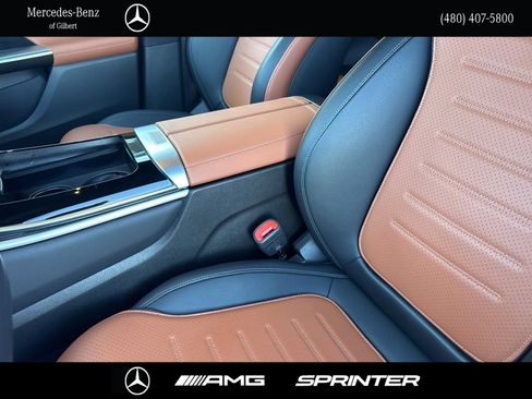 Used 2024 Mercedes-Benz GLC 300 image 16