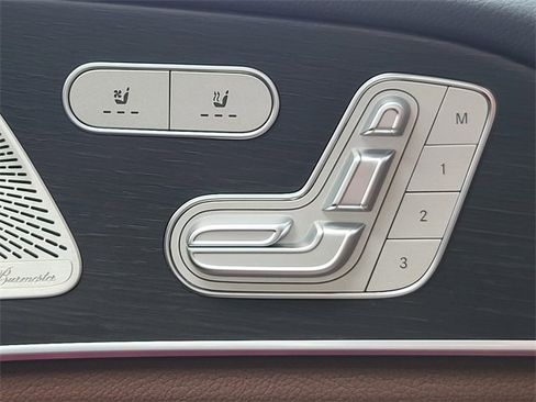 Used 2024 Mercedes-Benz GLS 450 4MATIC image 30