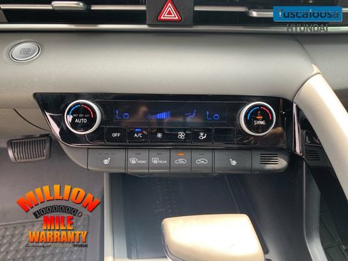 Used 2021 Hyundai Elantra SEL w/ Convenience Package FWD image 21
