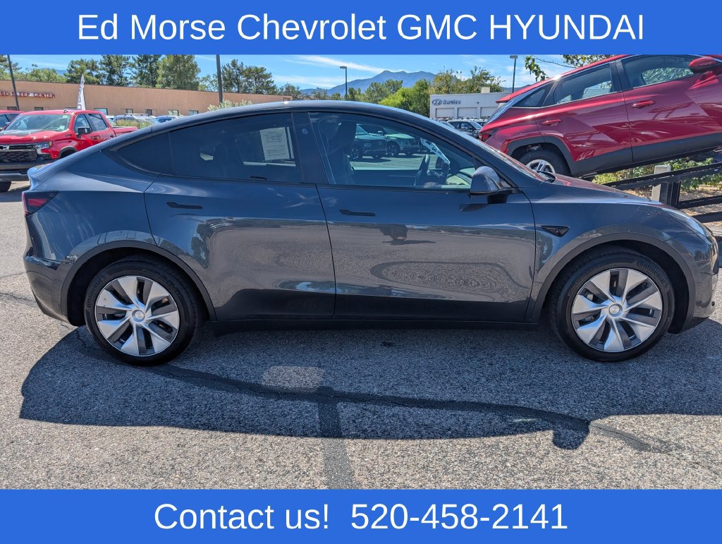 Used 2024 Tesla Model Y Long Range AWD/4WD image 6