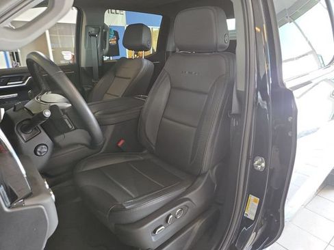 Used 2025 GMC Sierra 1500 Denali AWD/4WD image 11