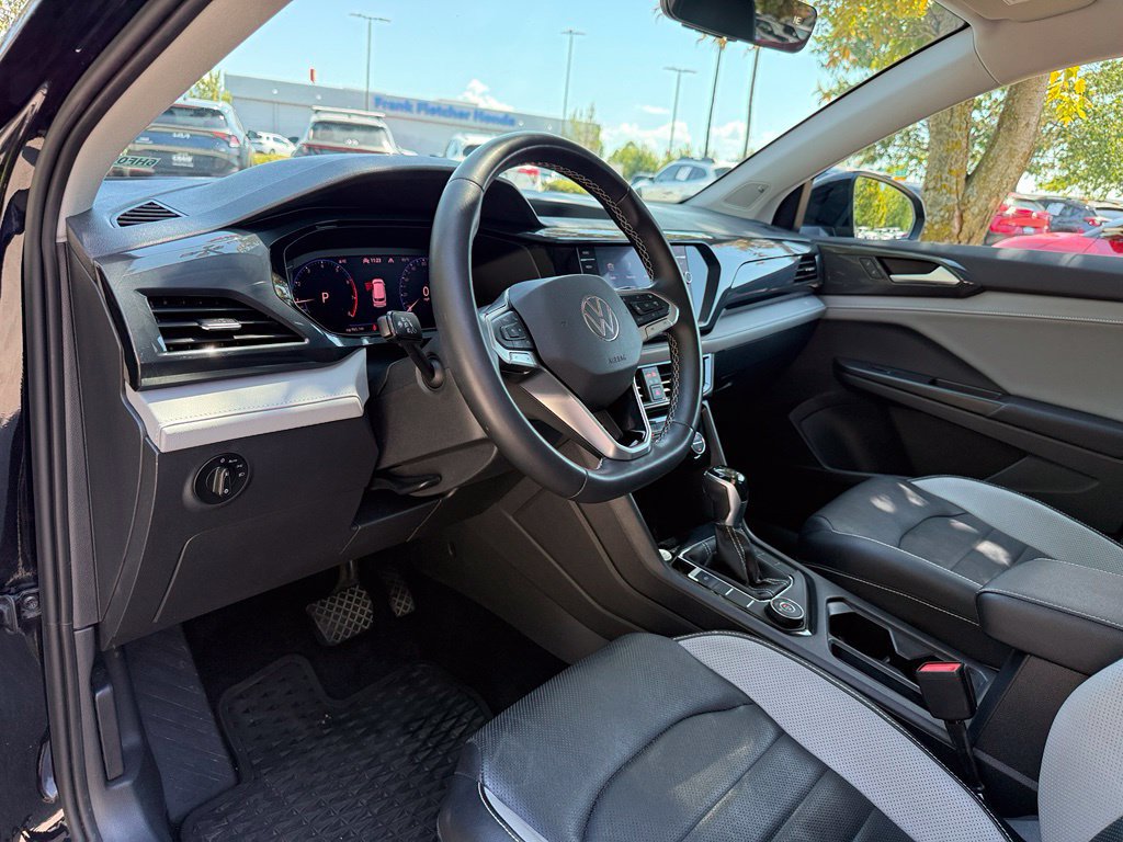 Used 2022 Volkswagen Taos SEL AWD/4WD image 10