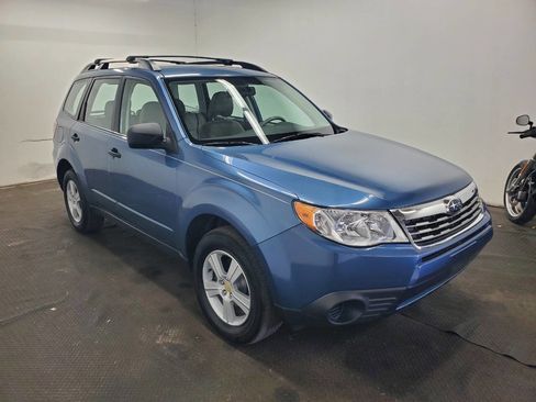 Used 2010 Subaru Forester 2.5X AWD/4WD image 3