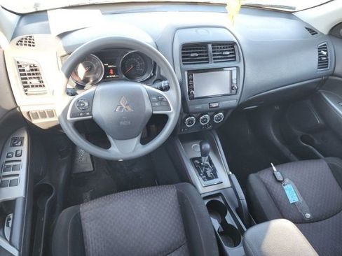 Used 2018 Mitsubishi Outlander Sport ES image 13