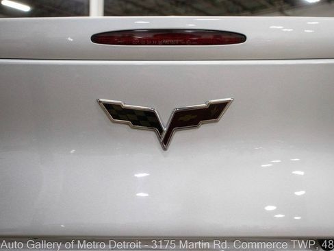 Used 2009 Chevrolet Corvette Coupe w/ Preferred Equipment Group RWD image 30