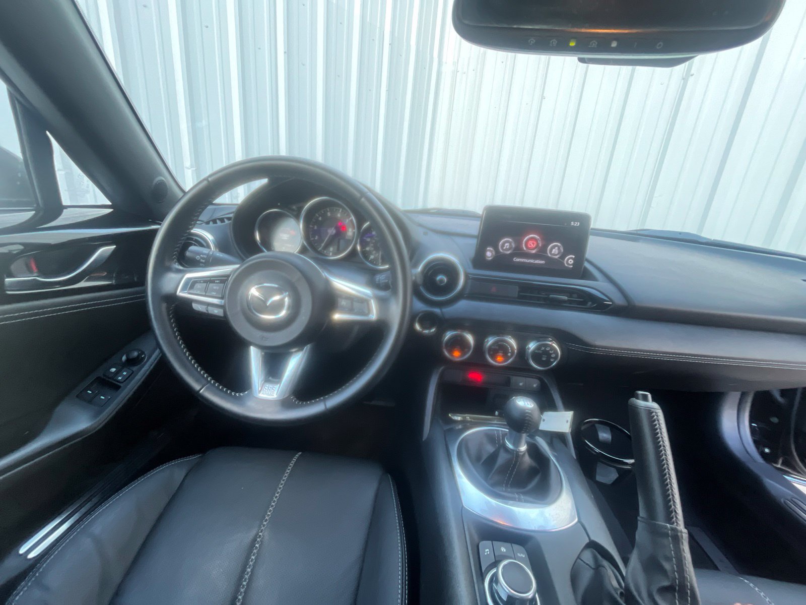 Used 2023 MAZDA MX-5 Miata Grand Touring RWD image 14
