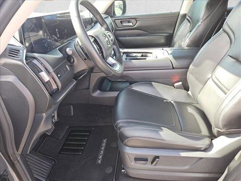 New 2026 Nissan Armada SV image 4