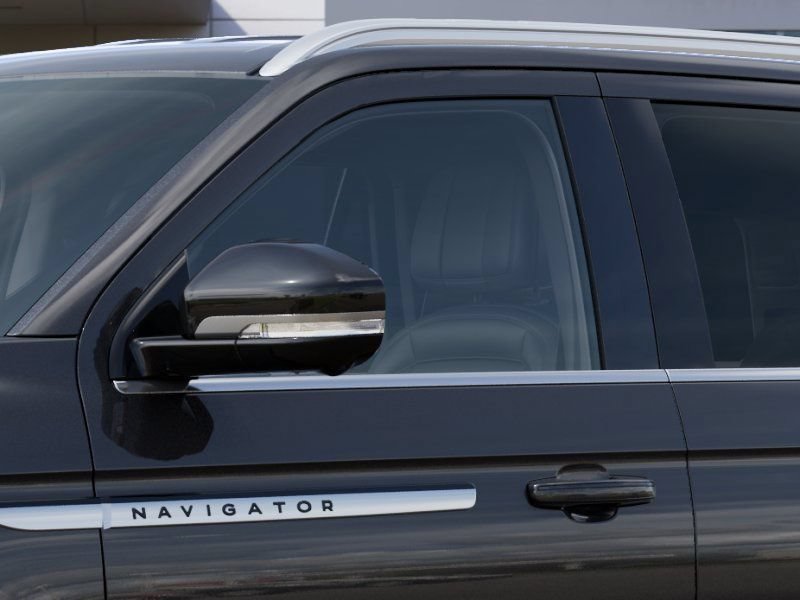 New 2027 Lincoln Navigator Premiere RWD image 20