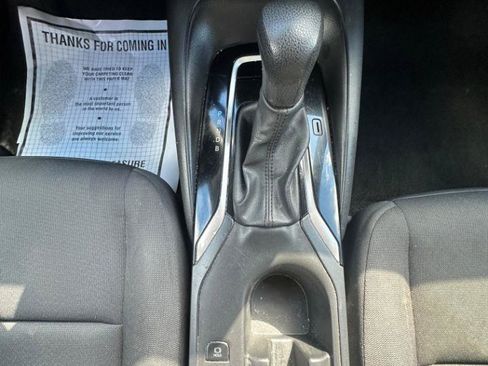Used 2024 Toyota Corolla LE FWD image 14