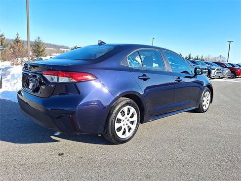 Certified 2025 Toyota Corolla LE image 6