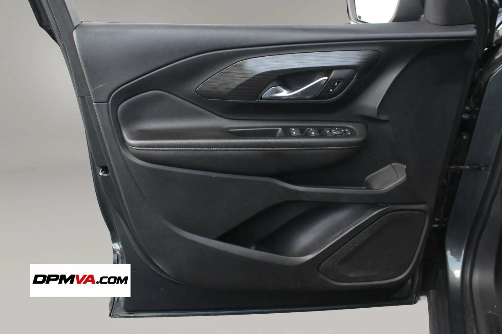 Used 2020 GMC Terrain SLT FWD image 15